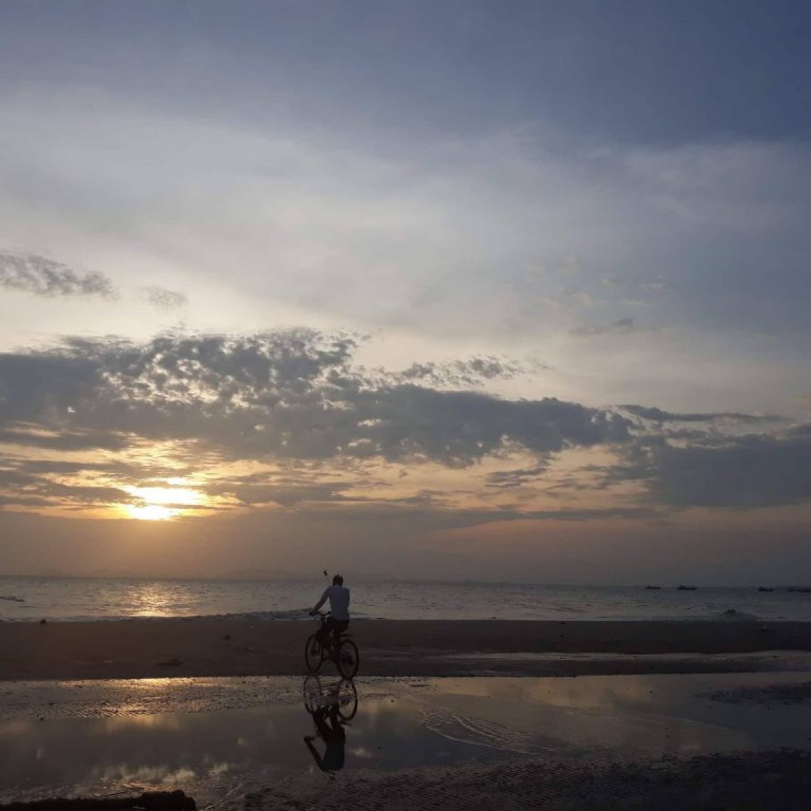 tác giả Trần Huy Hoàng - chủ đề nghiệm