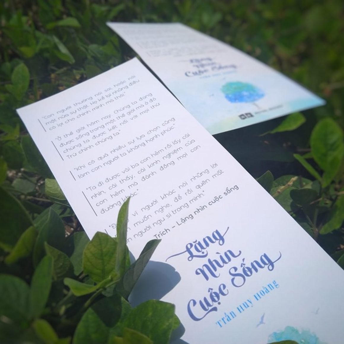 langnhincuocsongbookmark