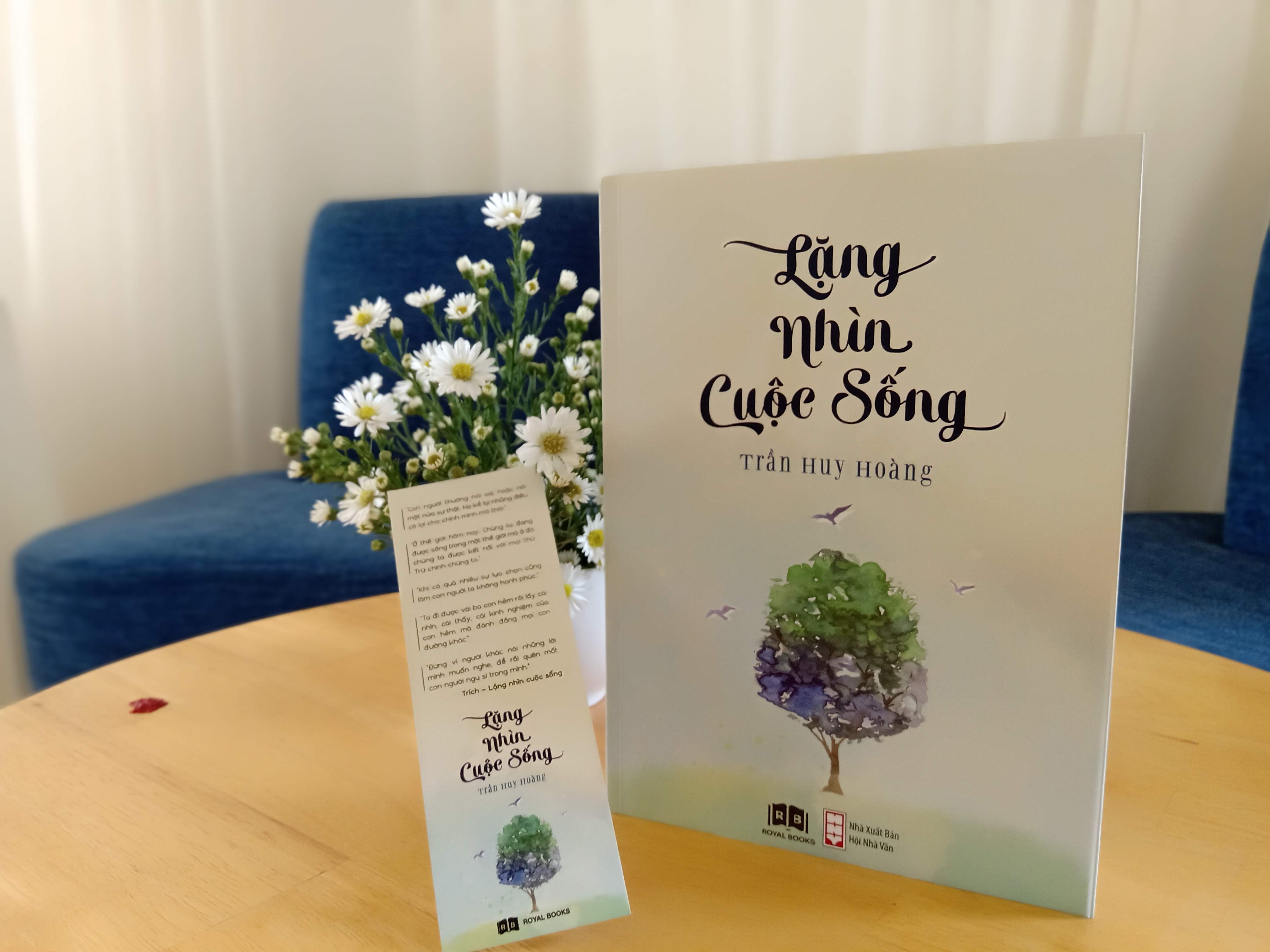 lặng nhìn cuộc sống